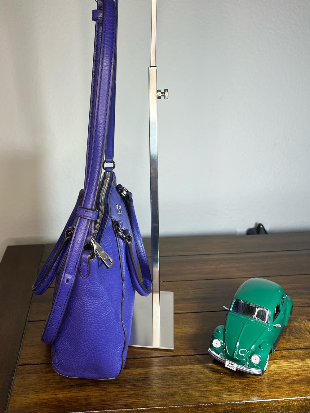 Coach Mini Tote in Kelsey - Picture 3 of 11